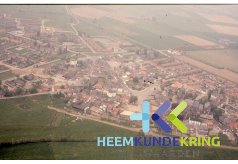 Luchtfoto oud en nieuw Lobith Coll. G.B. Janssen
